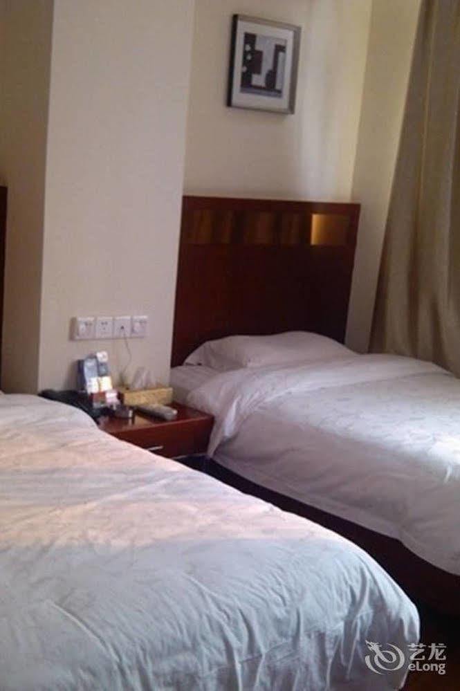 Zhanjiang Joyful Hotel Zhenhai  Екстер'єр фото